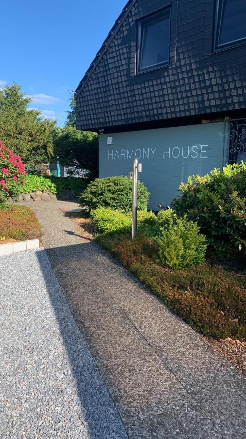 Harmony House Guest house *